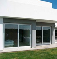 
janelas-antirruido-na-rua-voluntarios-da-patria-em-botafogo-rj